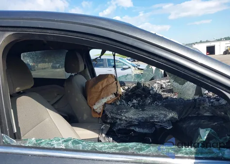 2017 Ford Escape Se из США, поврежденный, VIN 1FMCU0GD2HUA40316